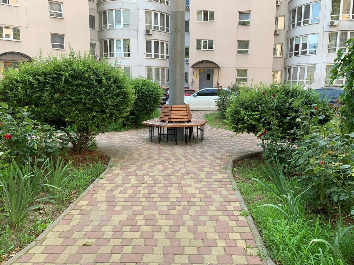Apartments Staroportofrankovskaya & Pastera Street Odesa Exterior foto